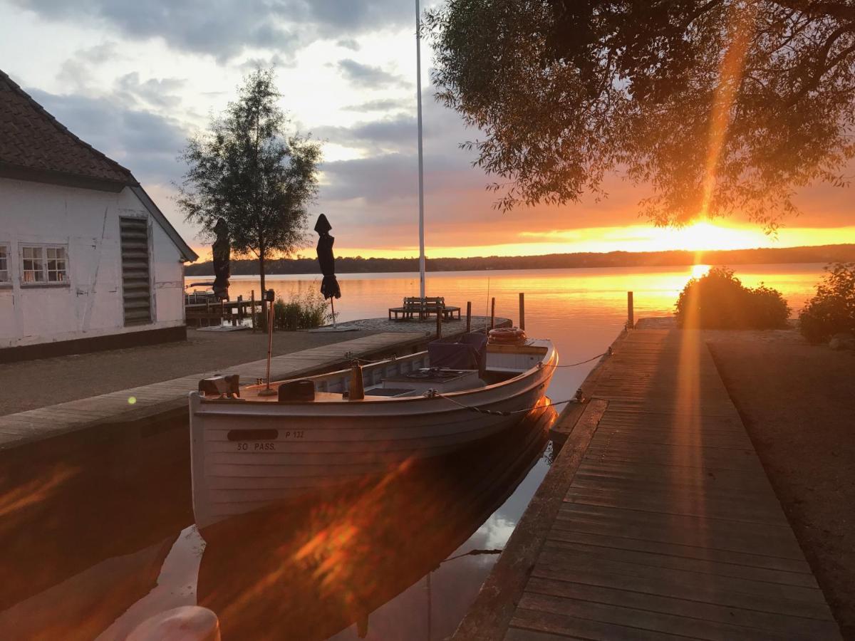Julieanehab Hotel Fredensborg Buitenkant foto